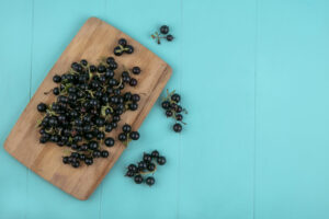healthy black currant